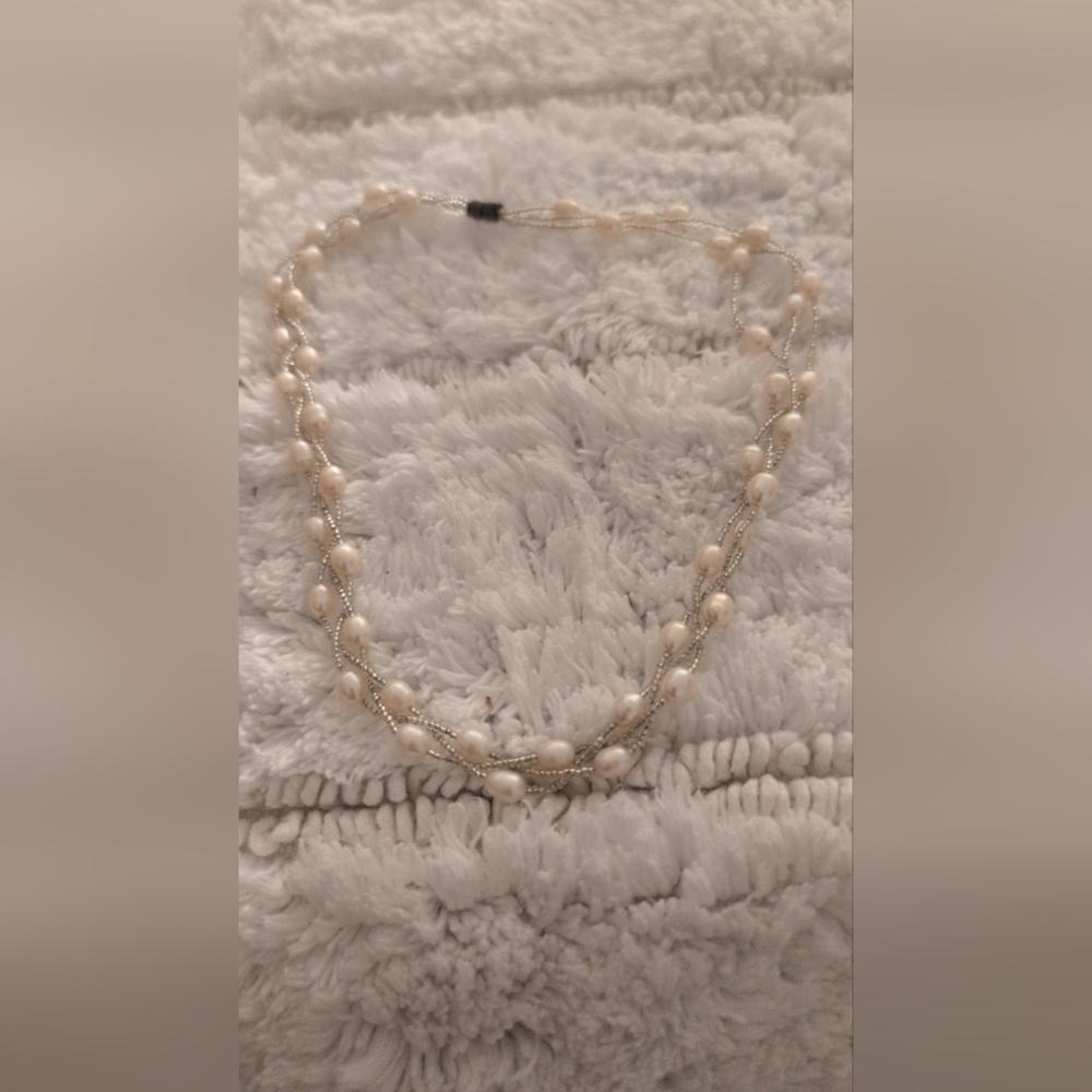 Elegant Pearl Necklace